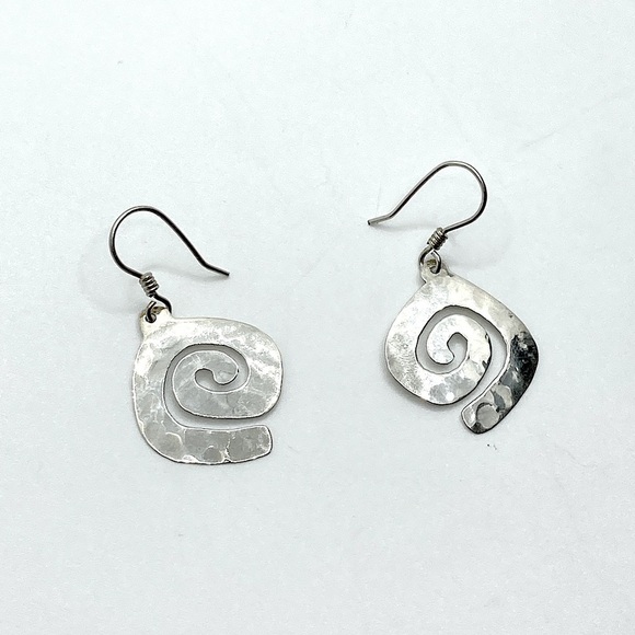 Vtg Sterling Silver Hammered Texture Spiral Design Hook Earrings 1.7” - Picture 2 of 6